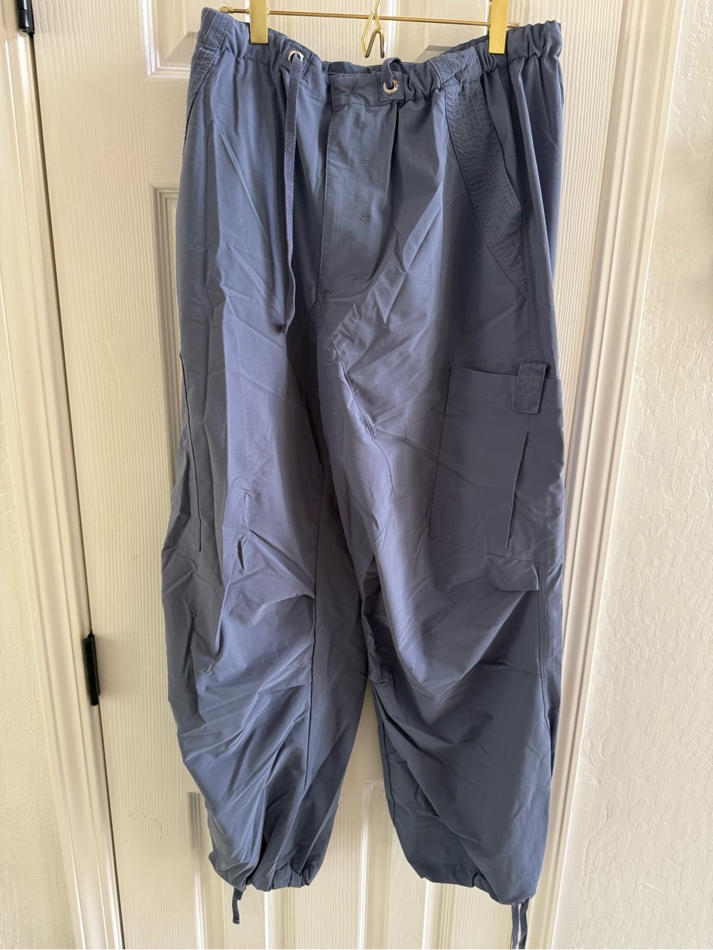 Women's Elastic-Waist Cargo Joggers - Slate Blue